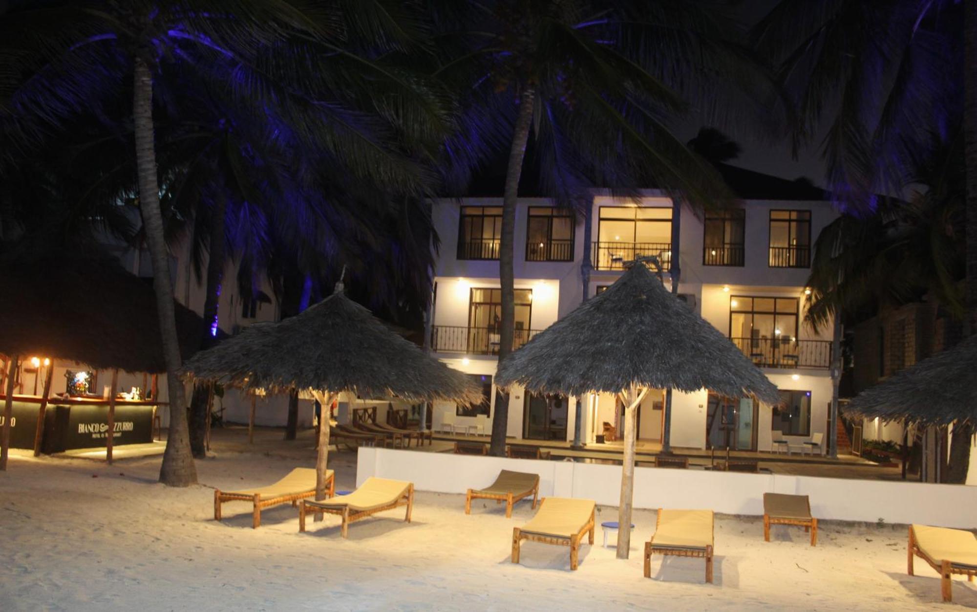 Bianco Azzurro Hotel & Restaurant Pwani Mchangani Exterior photo
